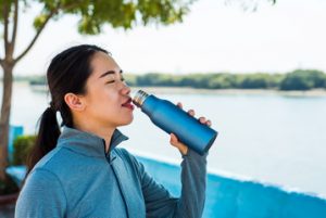 how to stay hydrated before workouts