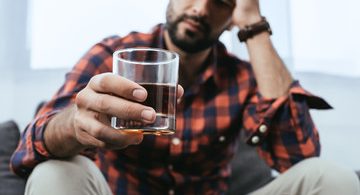 Health Dangers of Self-Medicating with Alcohol to Overcome Pain