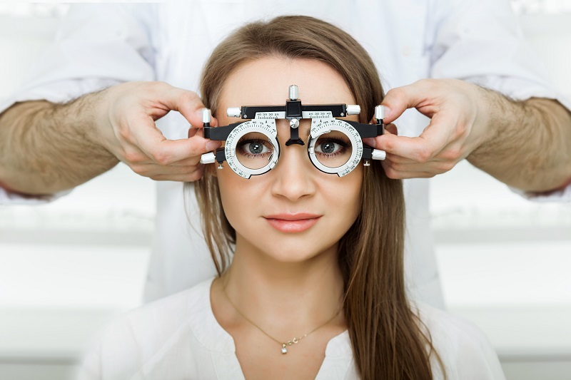 Reasons You Must Visit An Optometrist Once A Year