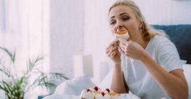 How to Stop Emotional Eating