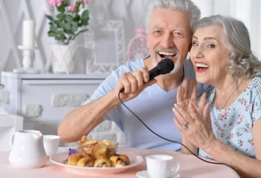 Health Benefits of singing for seniors