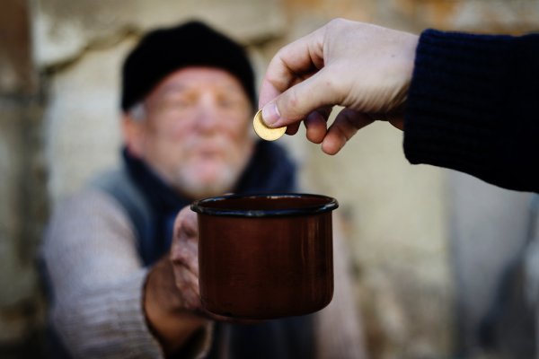 Health Benefits of Being Generous 