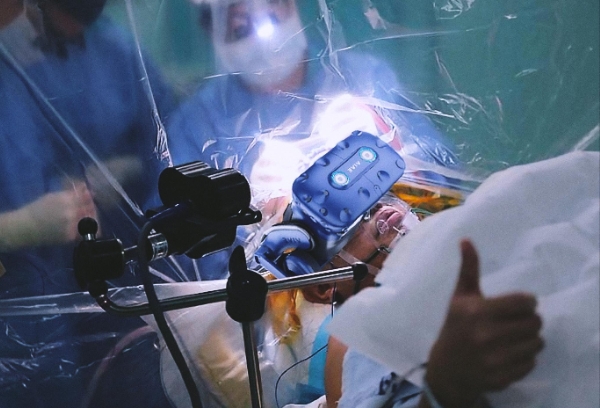 Why Use A Virtual Reality Visual Field Test Machine And Where To Get It ...