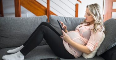 Why Leather Recliner Lounge is the Best Fit for Your Pregnancy Journey