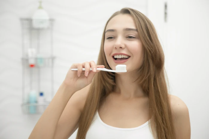 How to Actually Clean Your Teeth to Improve Your Health
