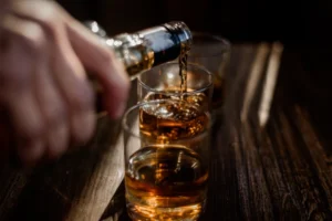 The New Dietary Guidelines Dropped the Drink Limits. How Do You Judge Your Own Drinking Now?